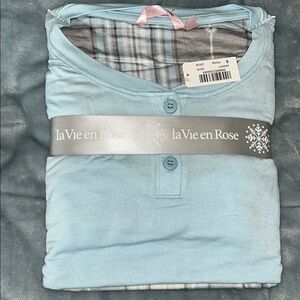 La Vie En Rose Light Blue Pajama Set